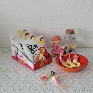 폭신 쫄깃 식감 로맨스, 몽키나나 젤리 8봉지 — 5점을 준 리뷰어가 2021년 2월 올린 사용 사진