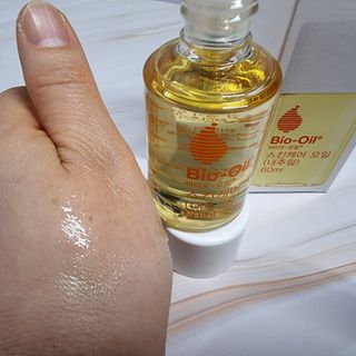 바이오오일 [바이오-오일] 스킨케어 오일 내추럴 60ml — 5점을 준 리뷰어가 2021년 12월 올린 사용 사진