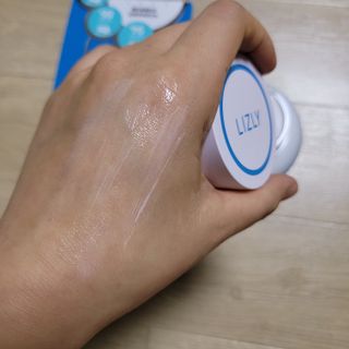 [리즐리] 블루어스 트리플 멀티 카밍 파워풀 크림 150g — 5점을 준 리뷰어가 2021년 10월 올린 사용 사진