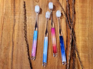 에브리모먼트 에브리 모먼트 칫솔 Every moment toothbrush — 5점을 준 리뷰어가 2022년 2월 올린 사용 사진