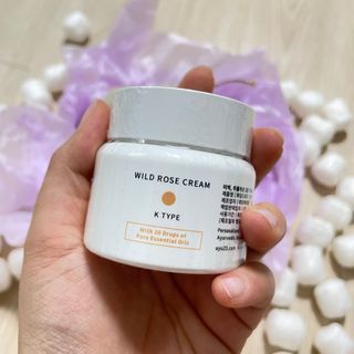 AYU25[아유트웬티파이브]다마스크로즈워터 베이스 천연 수분 촉촉 크림 — 4.5점을 준 리뷰어가 2021년 2월 올린 사용 사진