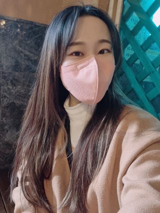 애니가드 셋업마스크 4컬러 각 10매입 [크리미베이지, 캐시미어로즈, 초콜렛브라운, 미드나잇네이비] — 5점을 준 리뷰어가 2022년 2월 올린 사용 사진