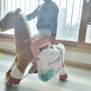 오브맘 밤 프리미엄 아기 기저귀 팬티형 밴드형 — 5점을 준 리뷰어가 2020년 12월 올린 사용 사진