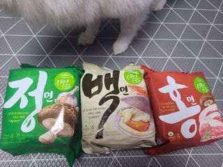 [풀무원] 자연은맛있다 정면, 백면, 홍면  세트 — 5점을 준 리뷰어가 2021년 4월 올린 사용 사진