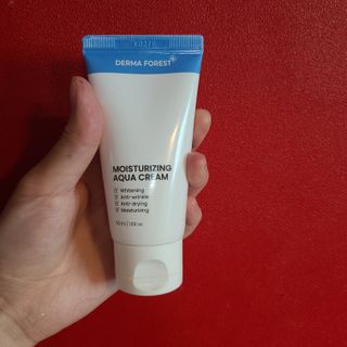 더마포레스트 모이스처라이징 아쿠아크림 / 수분크림 히알루론산 펩타이드 보습 미백 주름개선 — 5점을 준 리뷰어가 2021년 6월 올린 사용 사진