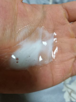[ 유니자르 ] 미백의 끝판왕 = 브라이트닝99 + 나이아신아마이드100 — 5점을 준 리뷰어가 2022년 1월 올린 사용 사진