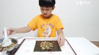 해풀잎 누구나 김밥*1ea [(혼합야채 35g *1ea,  김밥김 (5g, 5ea),  양념간장 (6g, 5ea), 참기름(5g, 2ea)] — 5점을 준 리뷰어가 2022년 8월 올린 사용 사진