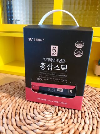 [푸름웰니스] 프리미엄 6년근 홍삼스틱 3mg x 100포 — 5점을 준 리뷰어가 2022년 4월 올린 사용 사진