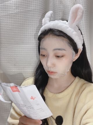 쿠피 피디알엔 연어 더마 페이셜 마스크 — 5점을 준 리뷰어가 2021년 11월 올린 사용 사진