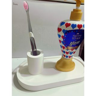 코하드블랑 규조토 트레이+칫솔꽂이 세트 — 4점을 준 리뷰어가 2021년 1월 올린 사용 사진
