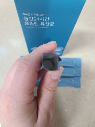 클린24시간 슬림앤유산균 1박스 (3.5g X 15포) — 4점을 준 리뷰어가 2023년 1월 올린 사용 사진