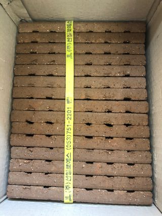 [신흥산업] 붙이는 벽돌 황토 파벽돌 230mm 45장,  욕실 인테리어 실내장식 셀프인테리어 — 5점을 준 리뷰어가 2023년 5월 올린 사용 사진