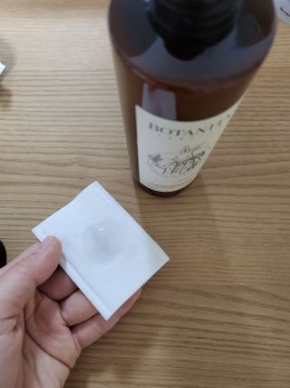 [패키지리뉴얼]보타니티 진정 결케어 플라본 부스터 210ml / 플라본 세럼 50m — 5점을 준 리뷰어가 2022년 5월 올린 사용 사진