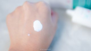 리더스코스메틱 리더스 카밍 바이오틱스 선 에센스 SPF 50+ PA++++ — 5점을 준 리뷰어가 2022년 7월 올린 사용 사진