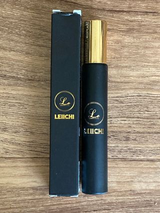 LEIICHI 르이치 르이치 오드뚜왈렛 섬유향수 시그니처 5종 택 2 — 5점을 준 리뷰어가 2021년 7월 올린 사용 사진