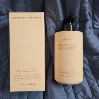 프리마인 더이상 뻣뻣하고 효과없는 탈모샴푸는 NO. 근본부터 케어하는 셀베이스 그린티샴푸(500ml) — 5점을 준 리뷰어가 2023년 3월 올린 사용 사진