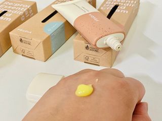 [후르디아] 끈적임 없는 착한성분 비건  핸드크림 3종 — 5점을 준 리뷰어가 2023년 2월 올린 사용 사진