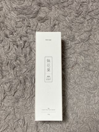 [베러오리진] 무화과 크리미 딥 폼 클렌저/피부 노폐물 & 미세먼지 99 세정 인증 민감성 피부 무자극 인증 — 5점을 준 리뷰어가 2021년 12월 올린 사용 사진