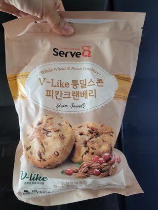 서브큐 V-like 통밀스콘 2종 (애플시나몬+피칸크랜베리) — 5점을 준 리뷰어가 2022년 8월 올린 사용 사진