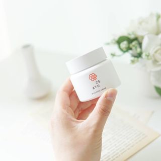 AYU25[아유트웬티파이브]다마스크로즈워터 베이스 천연 수분 촉촉 크림 — 5점을 준 리뷰어가 2021년 5월 올린 사용 사진