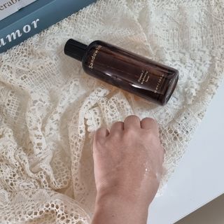 스킨큐어 산다화 비타민c 화이트닝 토너 150ml — 5점을 준 리뷰어가 2021년 12월 올린 사용 사진