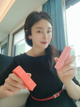 스킨큐어 산다화 카멜리아 안티 링클 멀티밤 — 5점을 준 리뷰어가 2022년 4월 올린 사용 사진