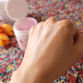 바이오오일 [바이오-오일] 드라이 스킨 젤 100ml — 5점을 준 리뷰어가 2021년 5월 올린 사용 사진