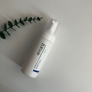[바이로담] 저자극 약산성버블 폼 폼클렌징 150ml — 4.5점을 준 리뷰어가 2021년 3월 올린 사용 사진