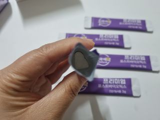 [유산균] 오마이락 프리미엄 포스트바이오틱스 30P — 5점을 준 리뷰어가 2022년 11월 올린 사용 사진