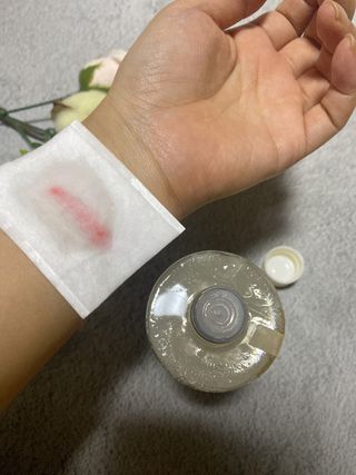 [후르디아] 눈시림없는 올영 립앤아이 리무버 — 4.5점을 준 리뷰어가 2023년 11월 올린 사용 사진