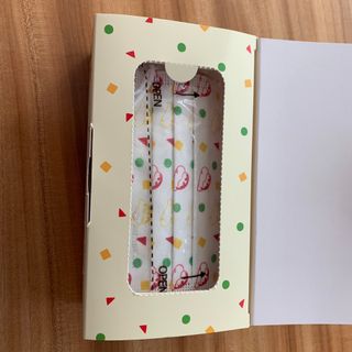 [숨그림]  덴탈마스크 짱구 우리아이 그리고 내가 쓰는 믿을수있는 케릭터 마스크  16종 — 5점을 준 리뷰어가 2021년 11월 올린 사용 사진