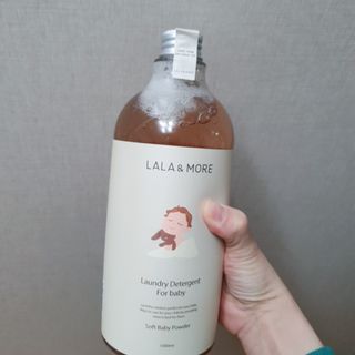 라라앤모어 유아 액체세제+세탁기클리너 — 5점을 준 리뷰어가 2022년 3월 올린 사용 사진