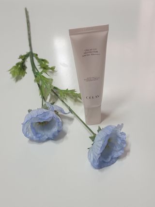 프리마인 선크림만 바꿨을 뿐인데 매일 물 2L챙겨먹고 기초케어 완벽하게 한 물빛피부 완성,셀라브UV프로텍터 — 5점을 준 리뷰어가 2023년 7월 올린 사용 사진