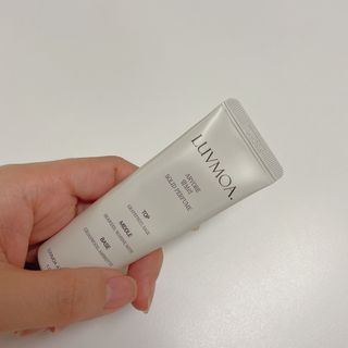 러브모아 향수 고체향수 승무원 고체향수 바르는 향수 니치향수 도손 우드세이지 앤 씨솔트 — 5점을 준 리뷰어가 2022년 12월 올린 사용 사진