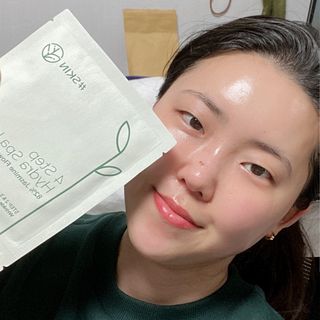 태그스킨 4스텝 주름개선 피부미백 영양 마스크팩 3개 세트(최신버전) — 5점을 준 리뷰어가 2022년 3월 올린 사용 사진