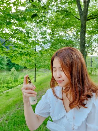 아미퓨어 아미노이펙트 세럼미스트 피부에 착 붙는 고보습 수분충전 간편 휴대 안개분사 속건조를 위한 꿀템 — 5점을 준 리뷰어가 2021년 7월 올린 사용 사진