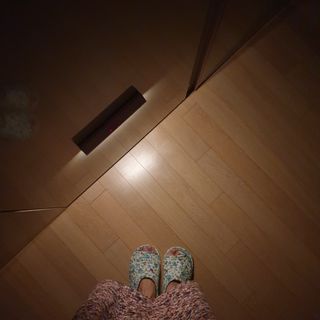 아카라 어두울 때만 켜지는 스마트 무선 센서등 — 5점을 준 리뷰어가 2021년 10월 올린 사용 사진