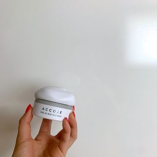 아꼬제 바이탈 인 제주 멀티 밤 27g — 5점을 준 리뷰어가 2021년 4월 올린 사용 사진