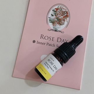 라라로즈데이 시즌2 천연 아로마오일 Y존 케어 속옷향수 이너퍼퓸 5ml  여성의 자존감을 UP시키자 — 5점을 준 리뷰어가 2021년 9월 올린 사용 사진