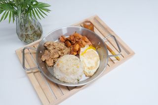 (주)마니커 마니커 닭고기 덧살구이 2종(올리브소금&핫칠리) [냉동 500g] — 3점을 준 리뷰어가 2023년 1월 올린 사용 사진
