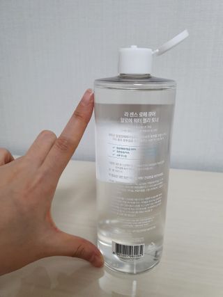 김정문알로에 큐어 큐어 알로에 워터 젤리 토너 500ml — 5점을 준 리뷰어가 2021년 4월 올린 사용 사진