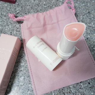 트윙클라 안티링클 샤이닝 멀티밤 — 5점을 준 리뷰어가 2022년 7월 올린 사용 사진