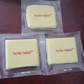 앙투어솔레 아일랜드 구워먹는 치즈 100 자연 치즈 와인안주 300g(100g x 3팩) — 5점을 준 리뷰어가 2022년 9월 올린 사용 사진
