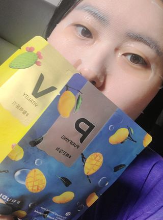 [후르디아] 골라쓰는 비건마스크팩 2종 -백년초 / 망고 — 5점을 준 리뷰어가 2022년 1월 올린 사용 사진