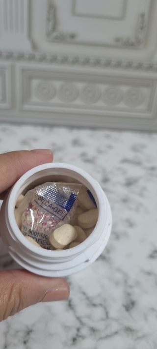 프리마인 평생 써야하는 관절의 건강을 위한 완벽설계 솔루션 관절n마디케어 플러스 120정 — 4.5점을 준 리뷰어가 2021년 10월 올린 사용 사진