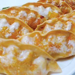 삼양냉동 [삼양] 얇은피불닭왕교자+얇은피까르보불닭왕교자 총4팩 — 5점을 준 리뷰어가 2021년 2월 올린 사용 사진