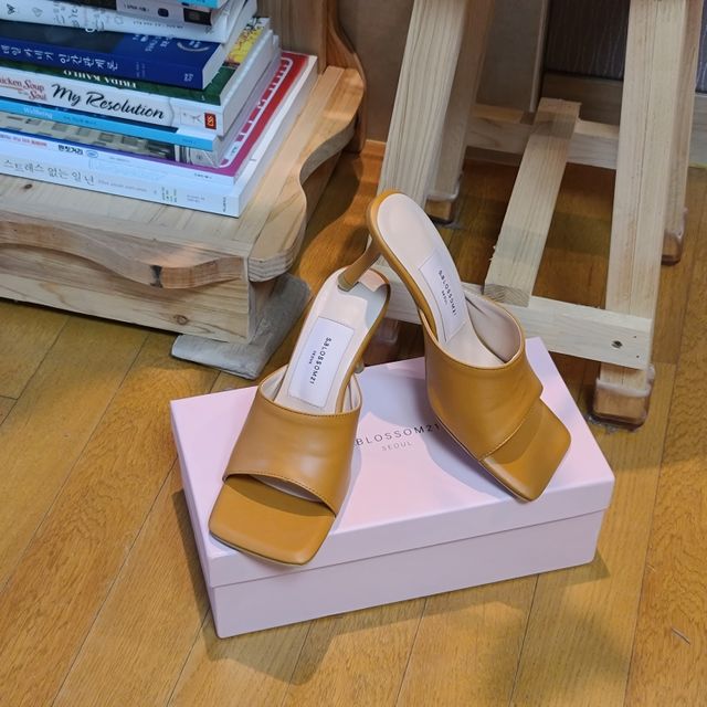 블라썸21 샌들 7.5cm T21S016 리뷰 사진