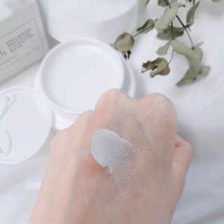 플레라디 에델바이스 모이스처 클렌징 밤 — 5점을 준 리뷰어가 2021년 4월 올린 사용 사진