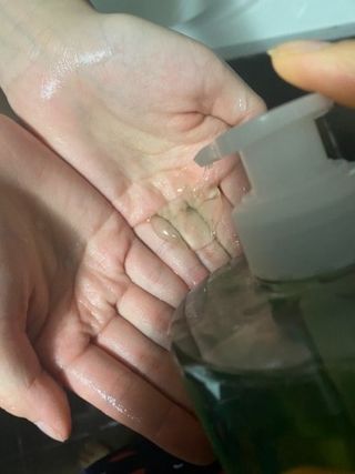 닥터시드 티트리 앤 라임 비건 지성케어 쿨 탈모 샴푸 (1000ml) — 4.5점을 준 리뷰어가 2024년 1월 올린 사용 사진