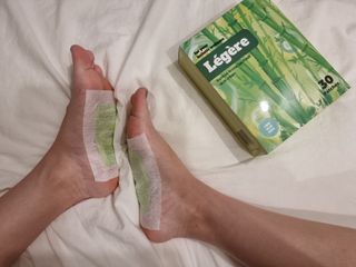[레제르] 아로마 수액패치 발패치 30매입 -라벤더향/유칼립투스향/대나무향 — 5점을 준 리뷰어가 2022년 5월 올린 사용 사진